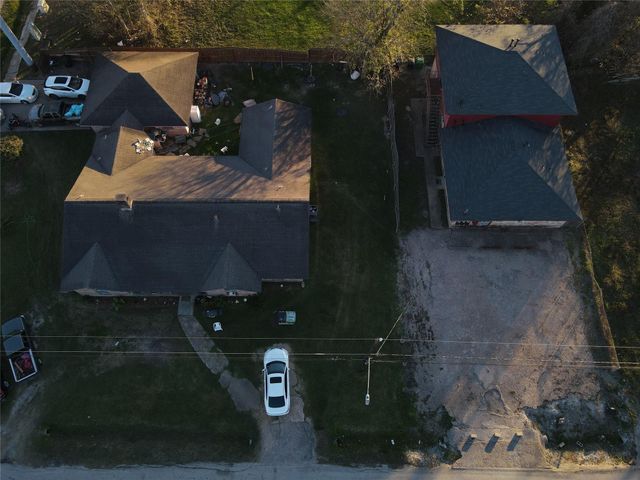 12 Nathaniel Brown, Houston, TX 77021