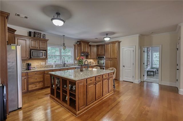 1901 Grandiose Court, Conyers, GA 30012