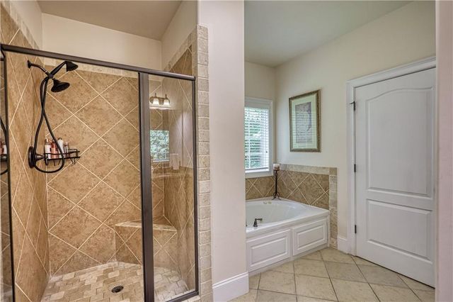 1901 Grandiose Court, Conyers, GA 30012