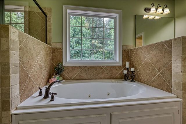 1901 Grandiose Court, Conyers, GA 30012