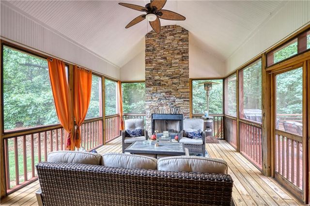 1901 Grandiose Court, Conyers, GA 30012