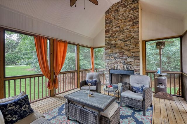 1901 Grandiose Court, Conyers, GA 30012