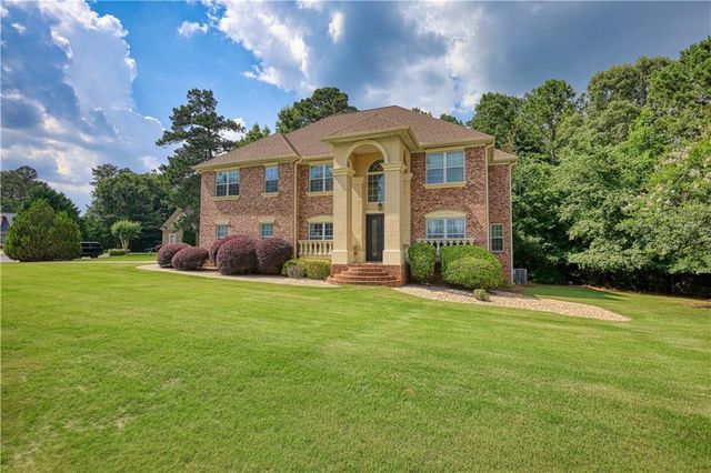 1901 Grandiose Court, Conyers, GA 30012