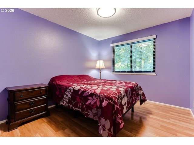 1829 Russet Dr, Eugene, OR 97401