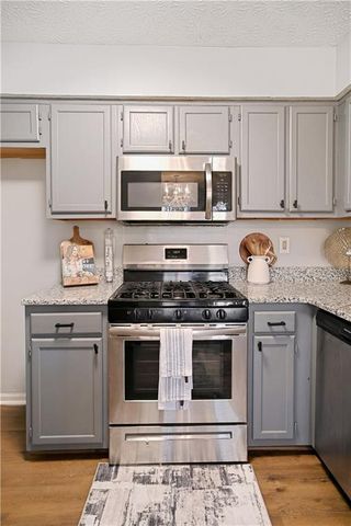 1528 Carriage Lane, Jonesboro, GA 30238