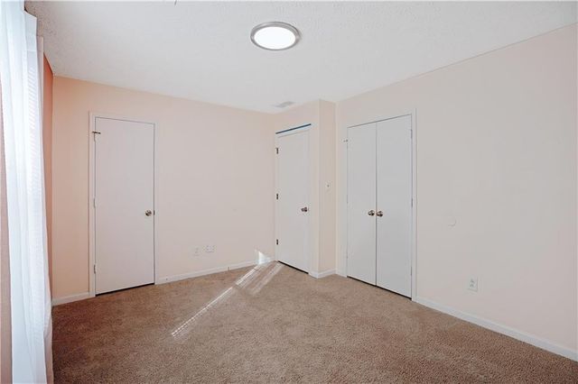 1528 Carriage Lane, Jonesboro, GA 30238