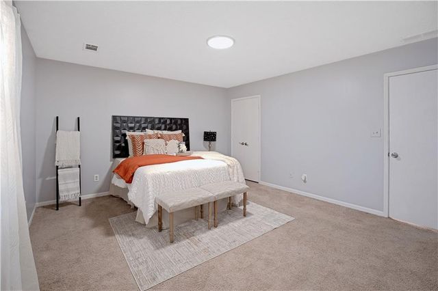 1528 Carriage Lane, Jonesboro, GA 30238