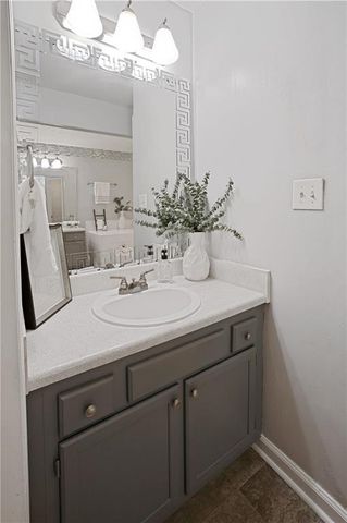 1528 Carriage Lane, Jonesboro, GA 30238