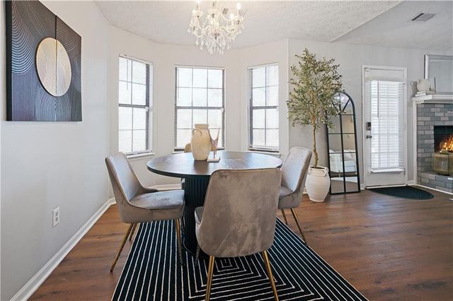 1528 Carriage Lane, Jonesboro, GA 30238