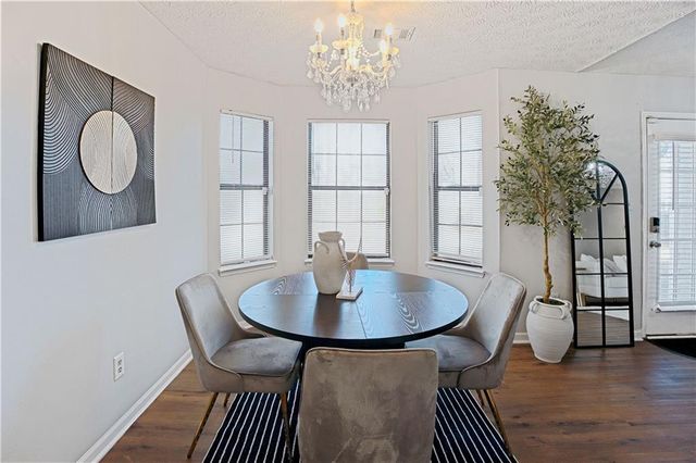 1528 Carriage Lane, Jonesboro, GA 30238