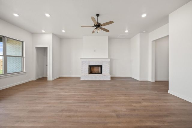 12002 Kewanee Avenue, Lubbock, TX 79424