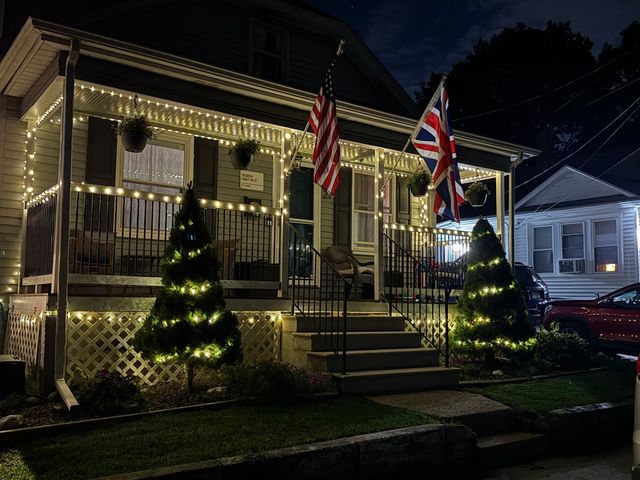 27 Cecile St, Lincoln, RI 02865