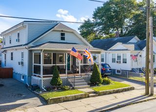 27 Cecile St, Lincoln, RI 02865