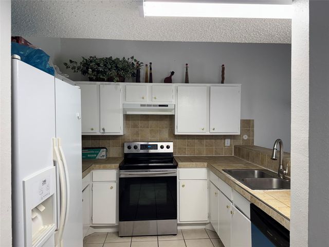 12606 Newbrook Drive, Houston, TX 77072