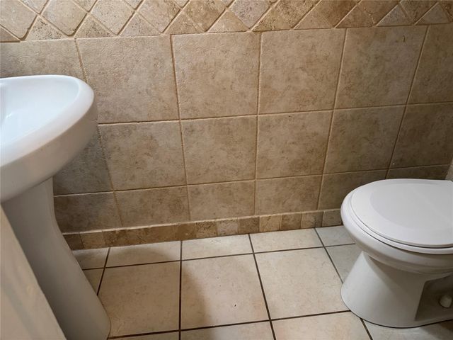 12606 Newbrook Drive, Houston, TX 77072