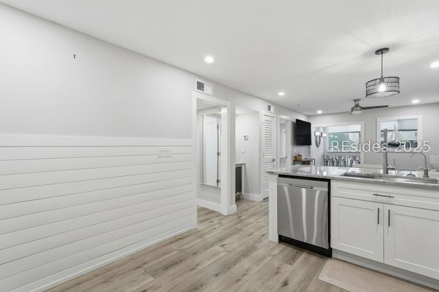 239 Beach City Rd Apt 2113, Hilton Head Island, SC 29926