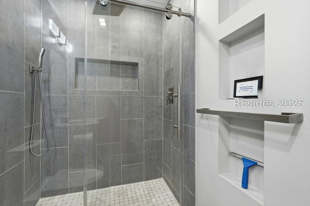 239 Beach City Rd Apt 2113, Hilton Head Island, SC 29926