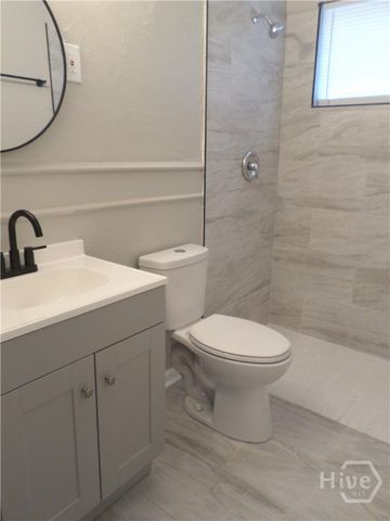 213 Olmstead Place, Garden City, GA 31408