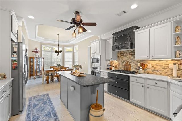 6707 AMHERST Drive, Hoschton, GA 30548