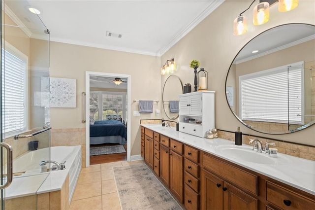 6707 AMHERST Drive, Hoschton, GA 30548