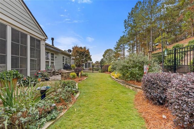 6707 AMHERST Drive, Hoschton, GA 30548