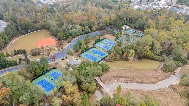 6707 AMHERST Drive, Hoschton, GA 30548