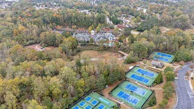 6707 AMHERST Drive, Hoschton, GA 30548