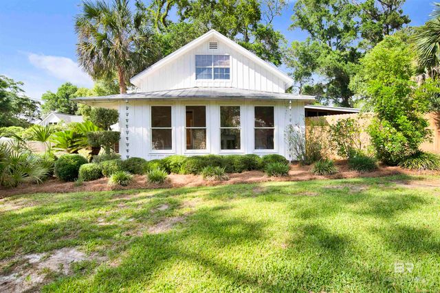 153 Orange Avenue, Fairhope, AL 36532