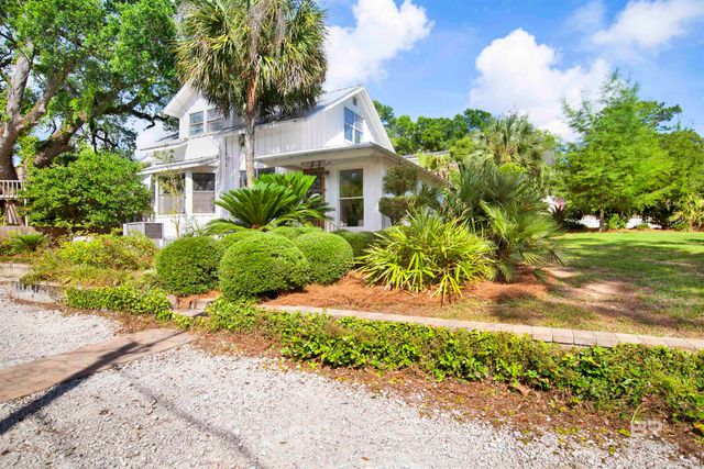 153 Orange Avenue, Fairhope, AL 36532