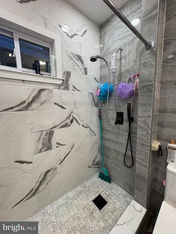 1155 WHITMAN AVE, Camden, NJ 08104