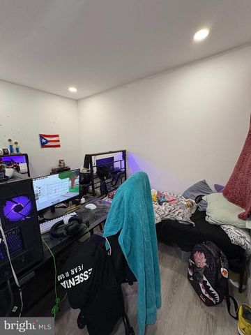 1155 WHITMAN AVE, Camden, NJ 08104