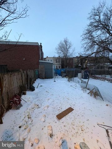 1155 WHITMAN AVE, Camden, NJ 08104