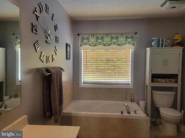 2811 TIMBER RIDGE RD, Capon Bridge, WV 26711