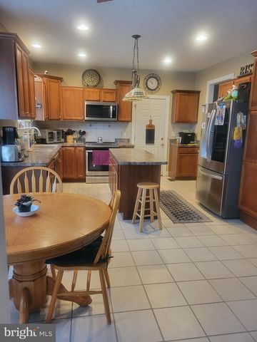 2811 TIMBER RIDGE RD, Capon Bridge, WV 26711