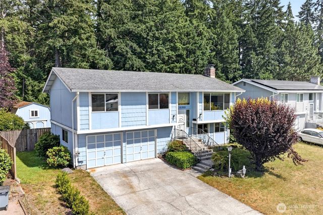 15305 19th Avenue Ct E, Tacoma, WA 98445