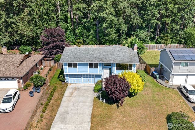15305 19th Avenue Ct E, Tacoma, WA 98445