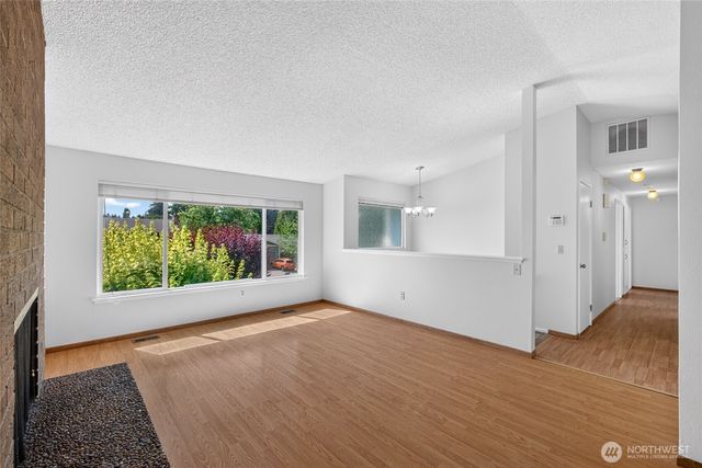 15305 19th Avenue Ct E, Tacoma, WA 98445