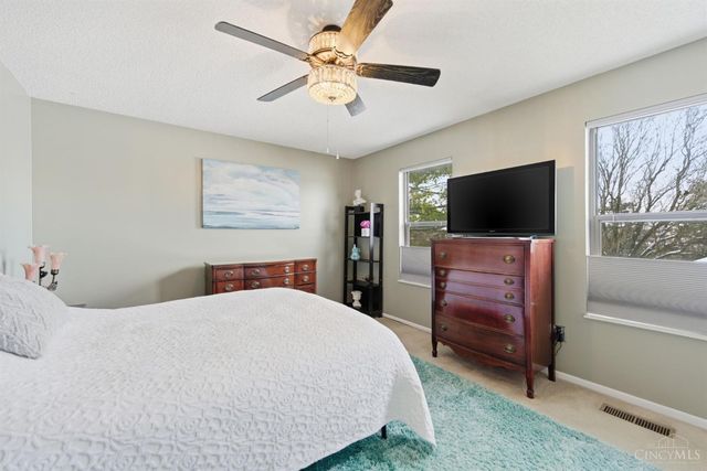 5254 Pros Drive, West Chester, OH 45069