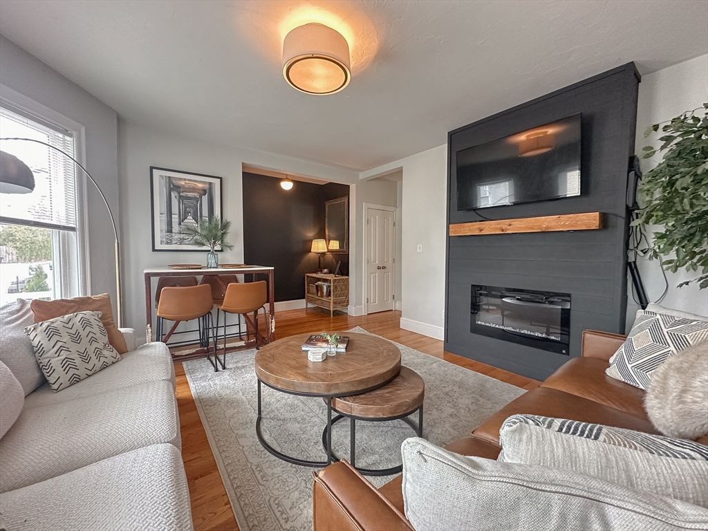 23 Elm St 1, Boston, MA 02122