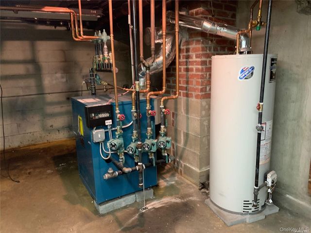 504 Cherry Lane, Floral Park, NY 11001