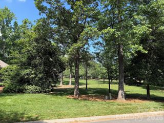302 Millingport Lane, New London, NC 28127