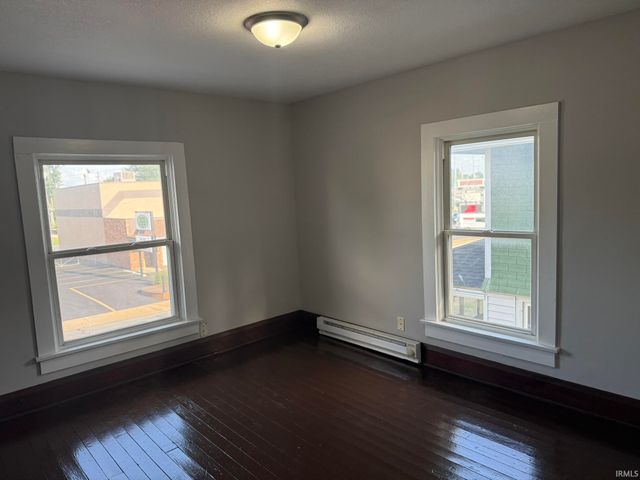 2323 N Clinton Street, Fort Wayne, IN 46805