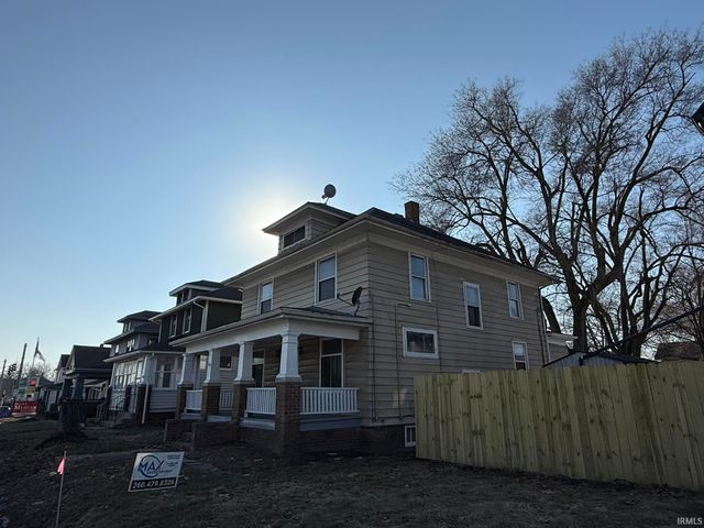 2323 N Clinton Street, Fort Wayne, IN 46805