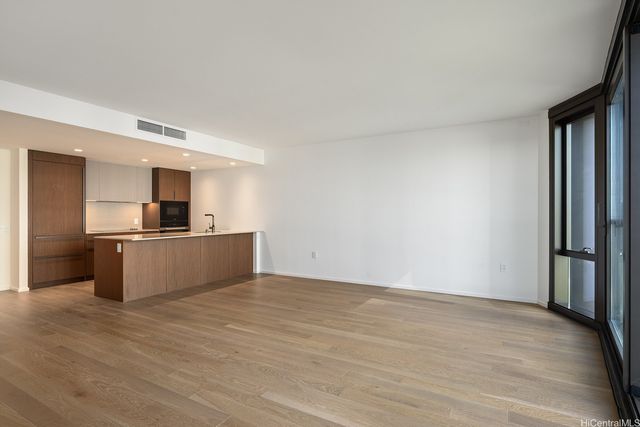 333 Ward Avenue 524, Honolulu, HI 96814