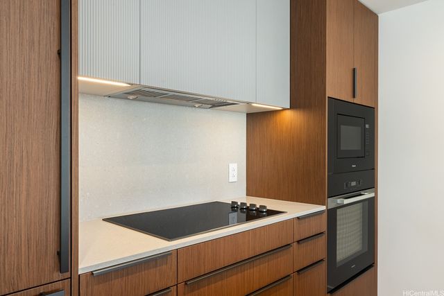 333 Ward Avenue 524, Honolulu, HI 96814