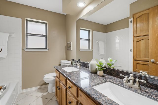 7308 Shady Hollow Lane, North Richland Hills, TX 76182