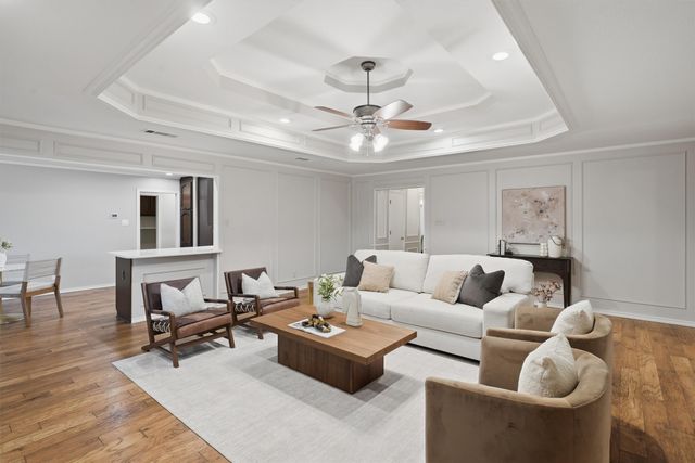 7308 Shady Hollow Lane, North Richland Hills, TX 76182