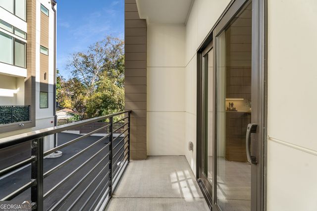 1099 North Avenue NE 12, Atlanta, GA 30307