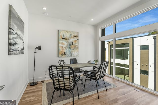 1099 North Avenue NE 12, Atlanta, GA 30307