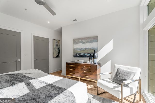 1099 North Avenue NE 12, Atlanta, GA 30307